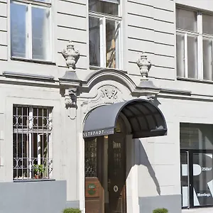Small Luxury Altstadt **** וינה