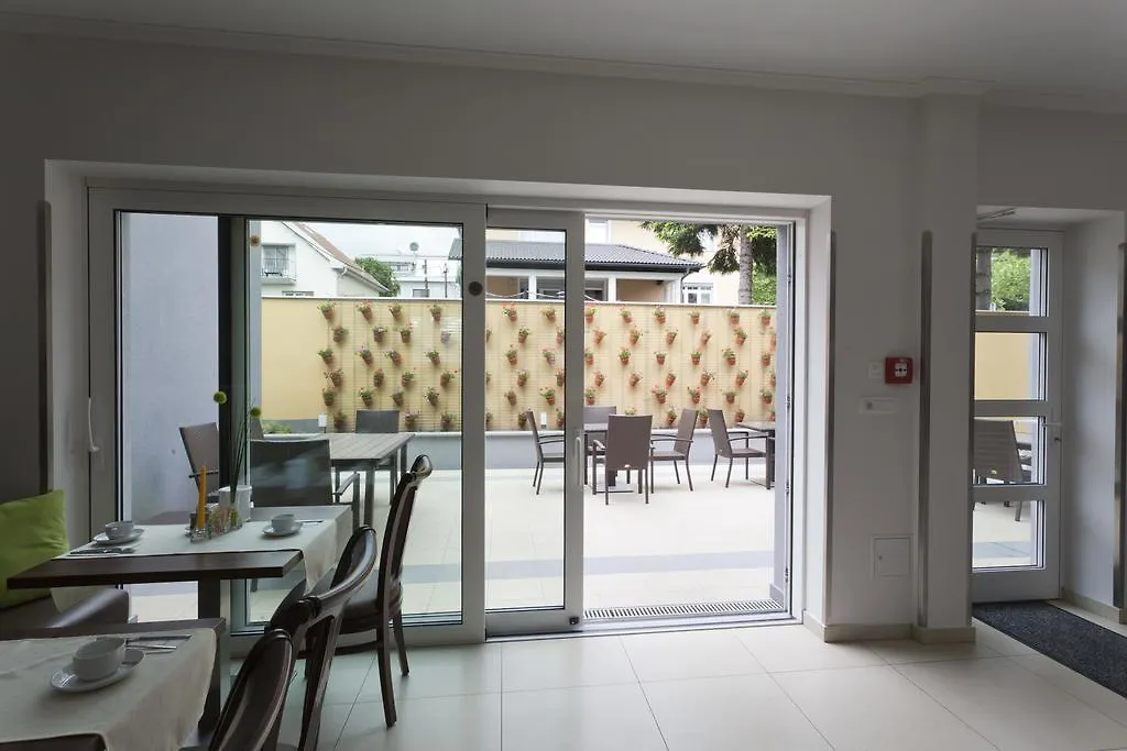 וינה Primus Hotel & Apartments