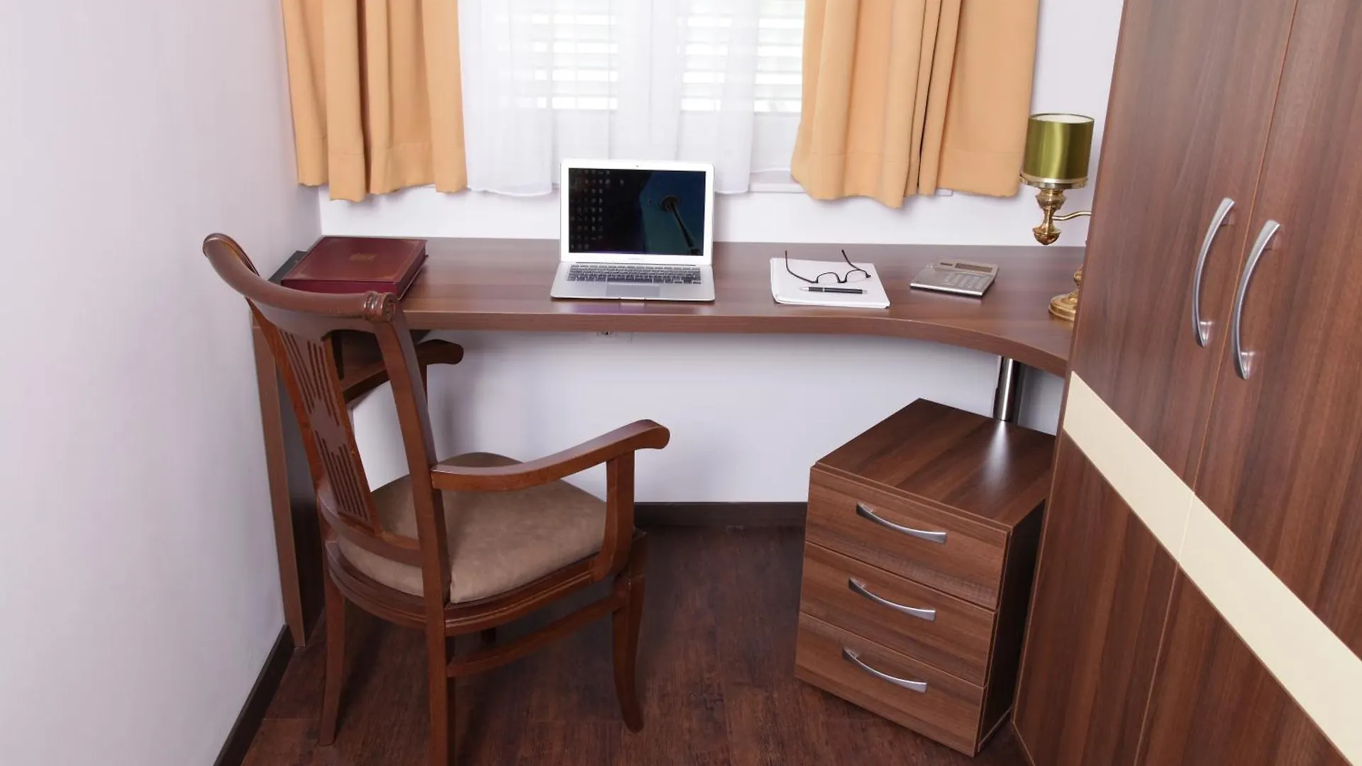 וינה Primus Hotel & Apartments 3*,  אוסטריה