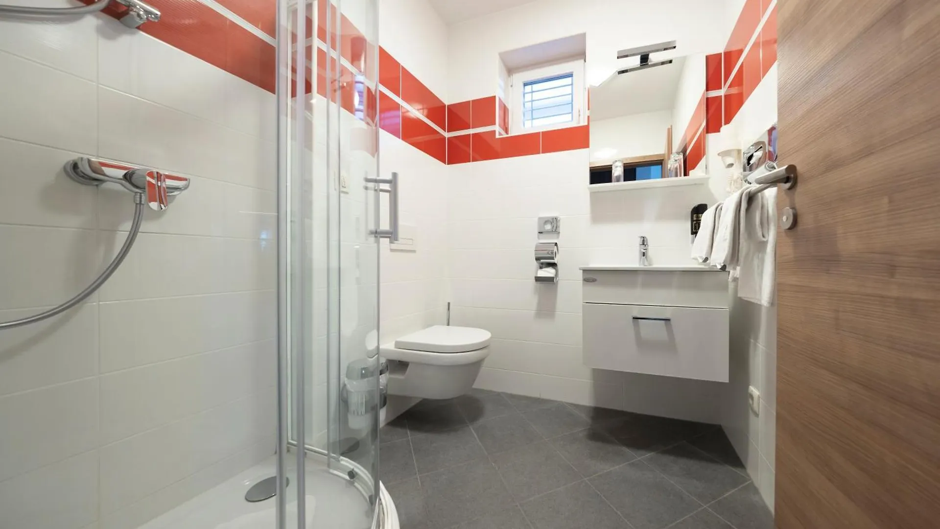 ***  וינה Primus Hotel & Apartments אוסטריה