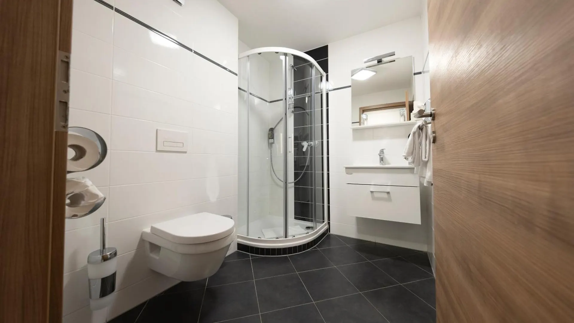 וינה Primus Hotel & Apartments