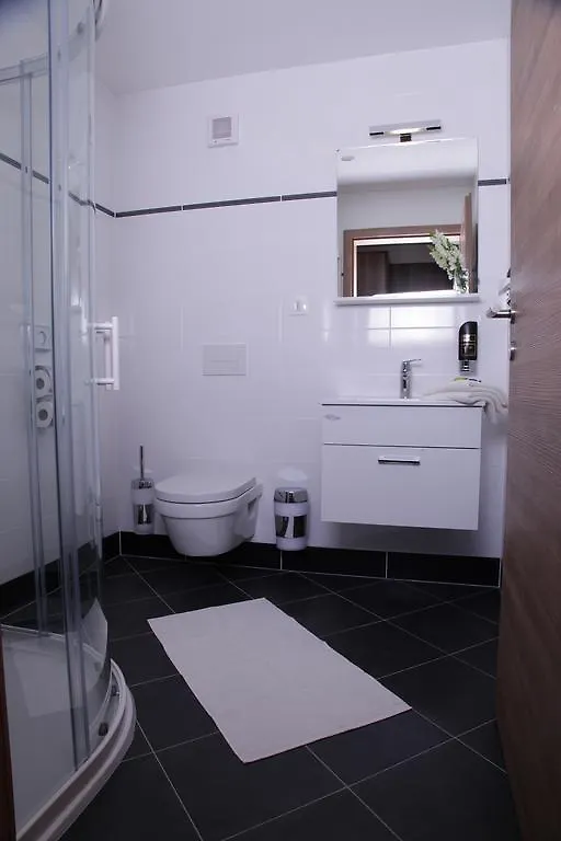 וינה Primus Hotel & Apartments