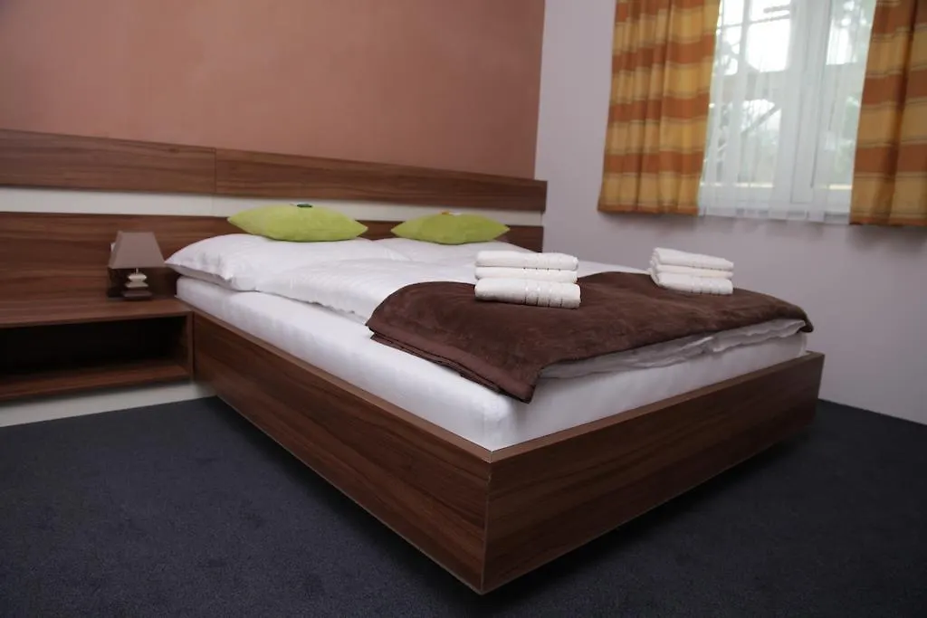 וינה Primus Hotel & Apartments